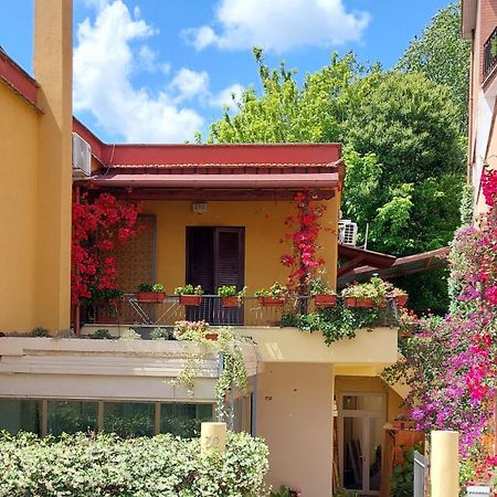 Elisa E Carla House Beautiful Apartments On The Cassia โรม ภายนอก รูปภาพ