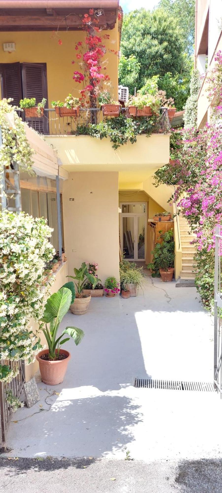 Elisa E Carla House Beautiful Apartments On The Cassia โรม ภายนอก รูปภาพ